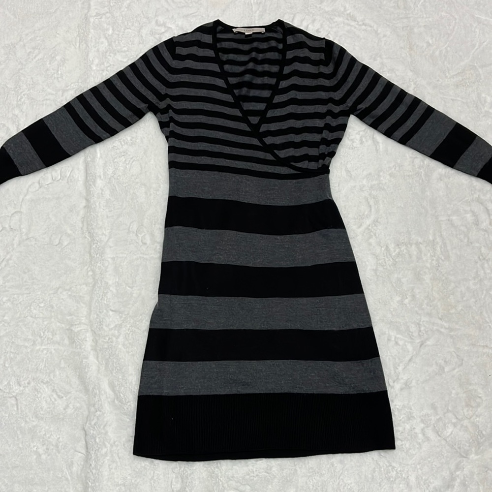 LOFT long sleeve dress